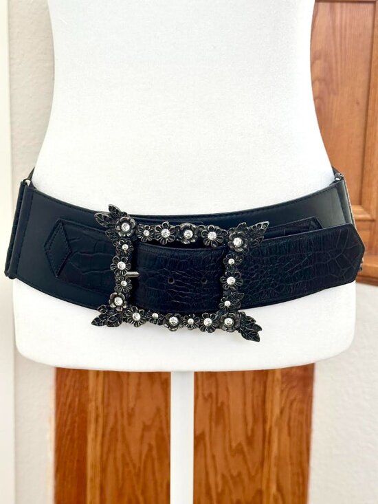 Vitanuova Firenze Leather Statement Belt Rhinestone Metal Floral Buckle main image 8
